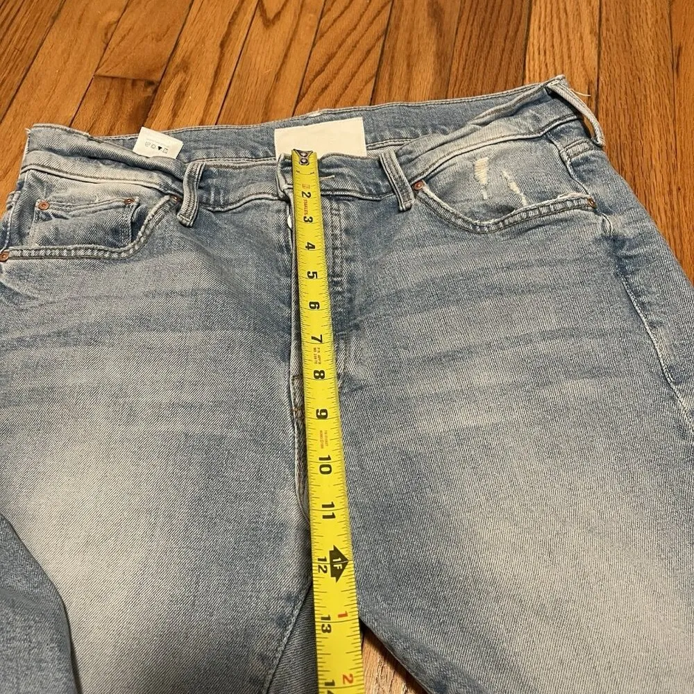 Mother Superior The Scrapper Ankle Ripped Knee Jean in Bless You, Again! Size 30 Blue - Image 13