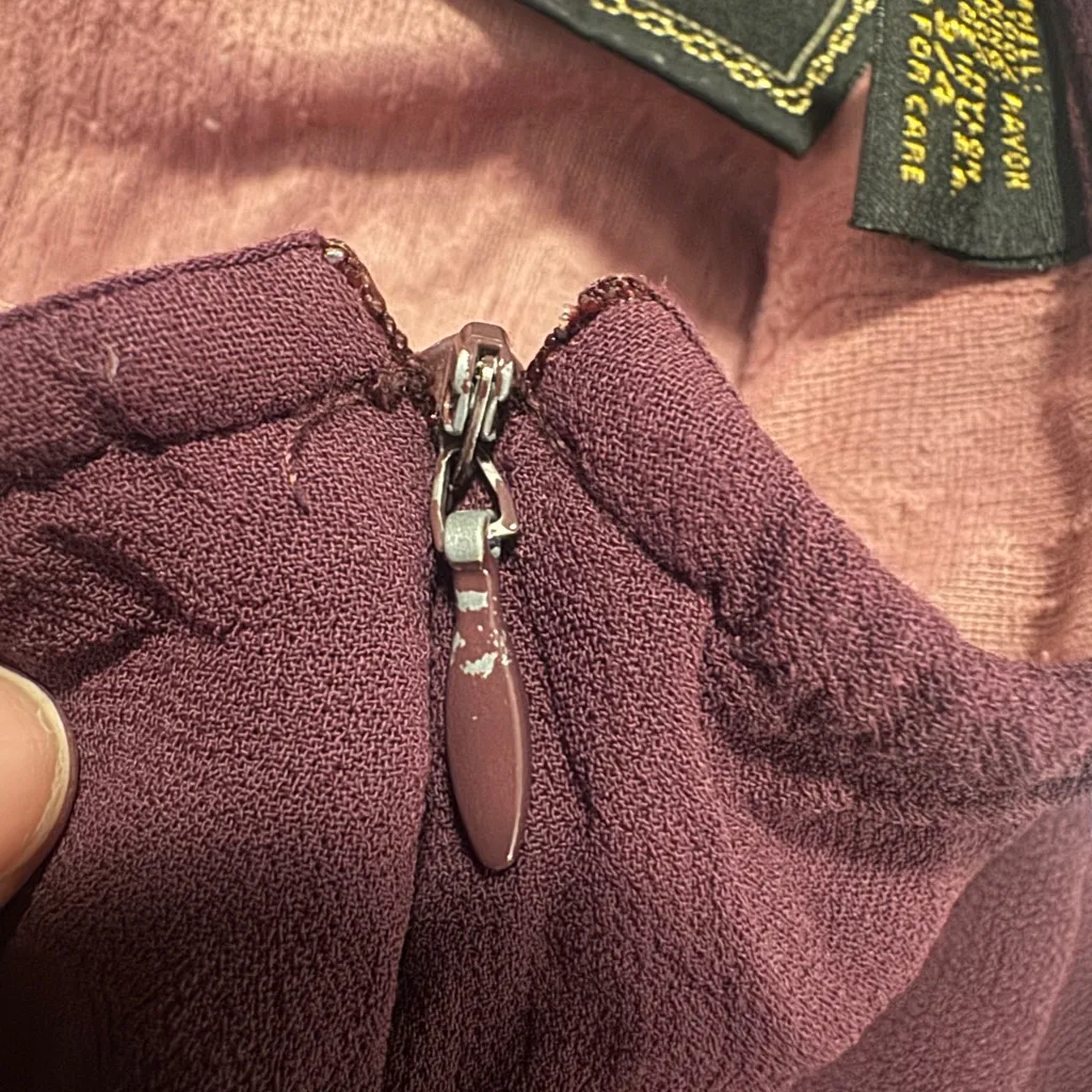 Vintage Express Deep Purple Pencil Skirt - Image 4