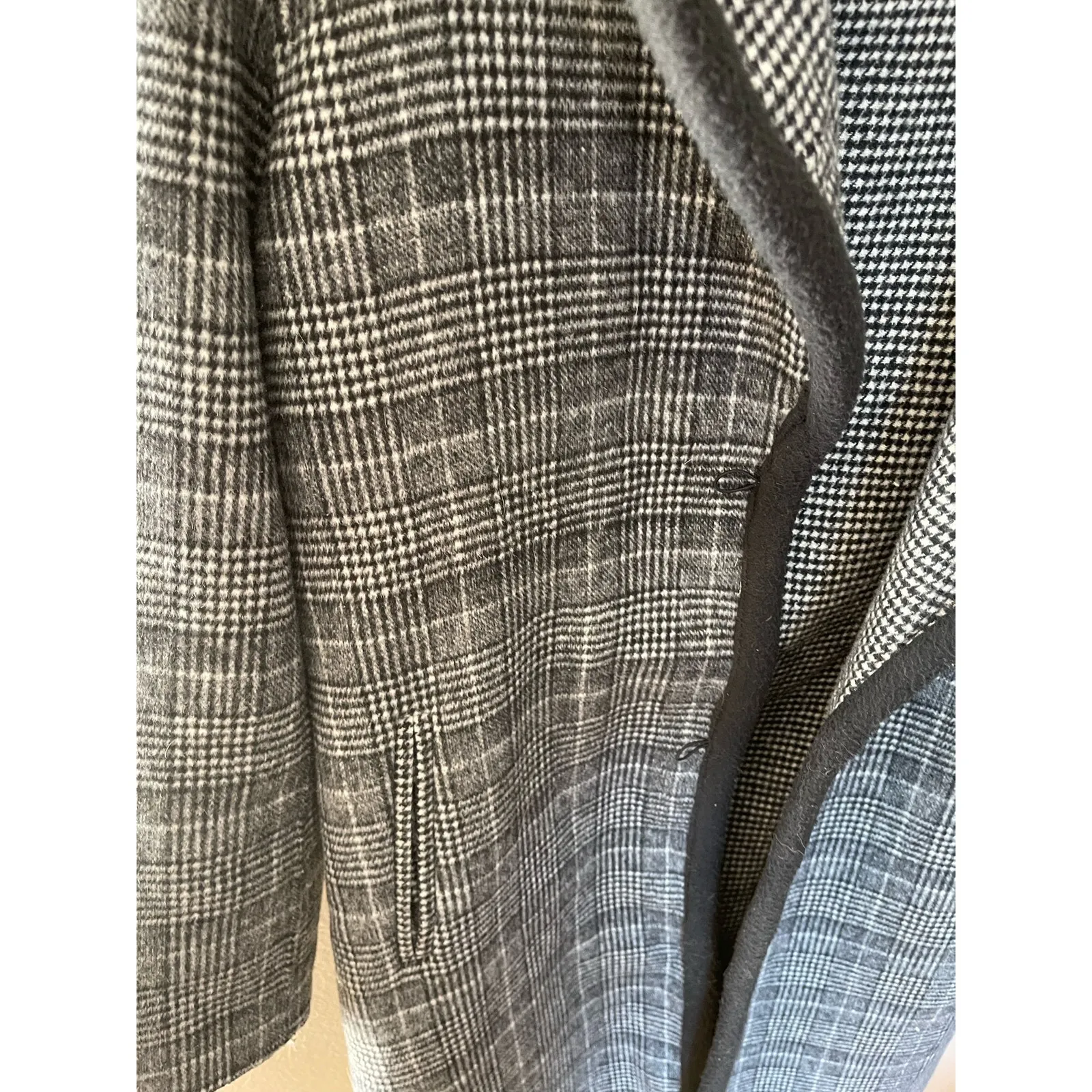 Bernardo Plaid | Houndstooth Wool Trench Coat Womens M - Image 2