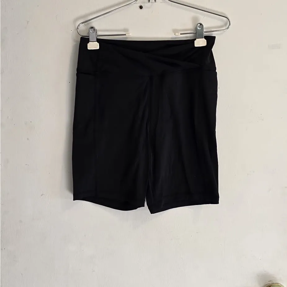 Danskin Women's Black Bike Shorts - Image 2