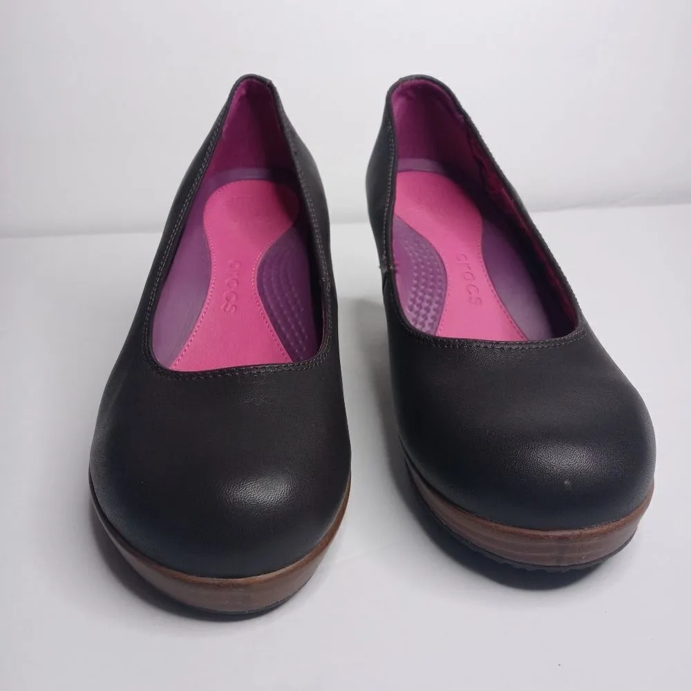 Crocs brown wedges shoes size 7 - Image 2