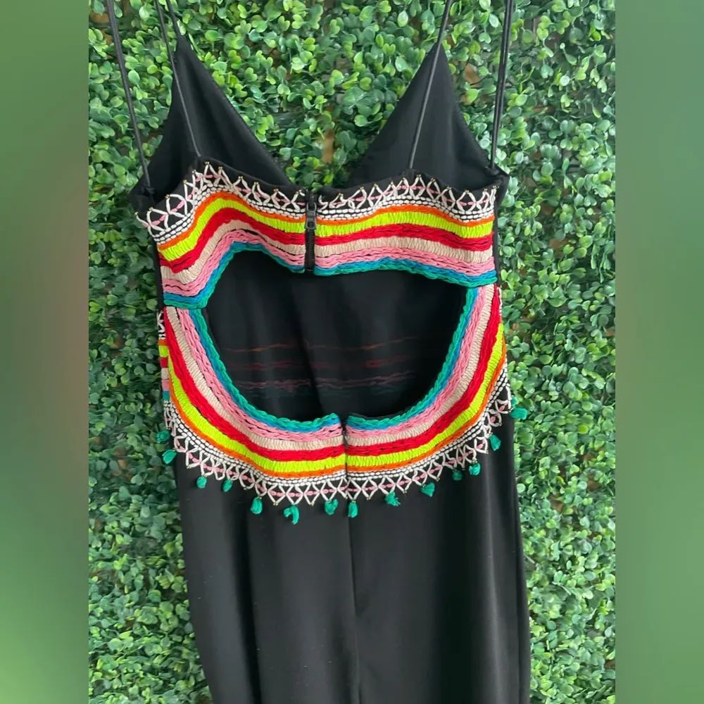 Alice and Olivia black strap dress, with multicolor embroidered waist - EUC - Image 4