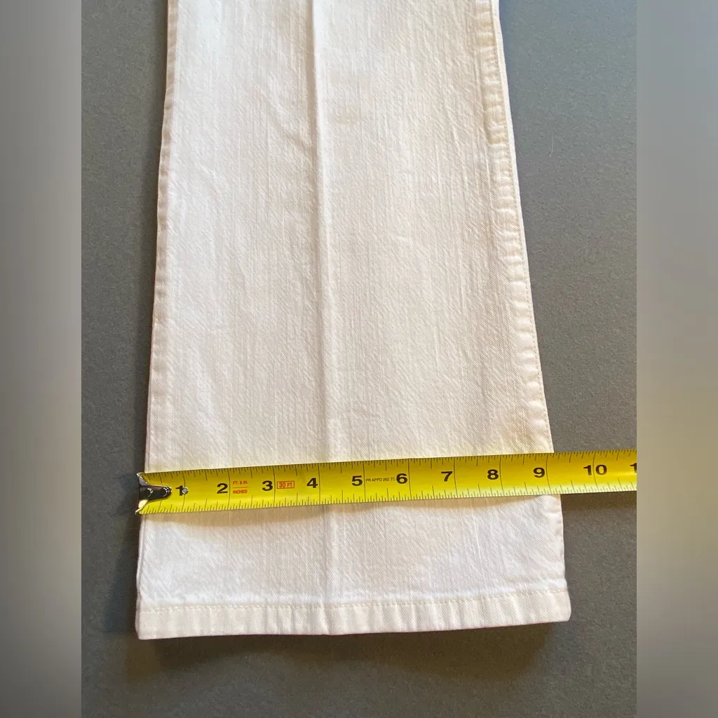 Michael Kors,‎ Winter White Vintage Soft Jeans, Size 16W - Image 9