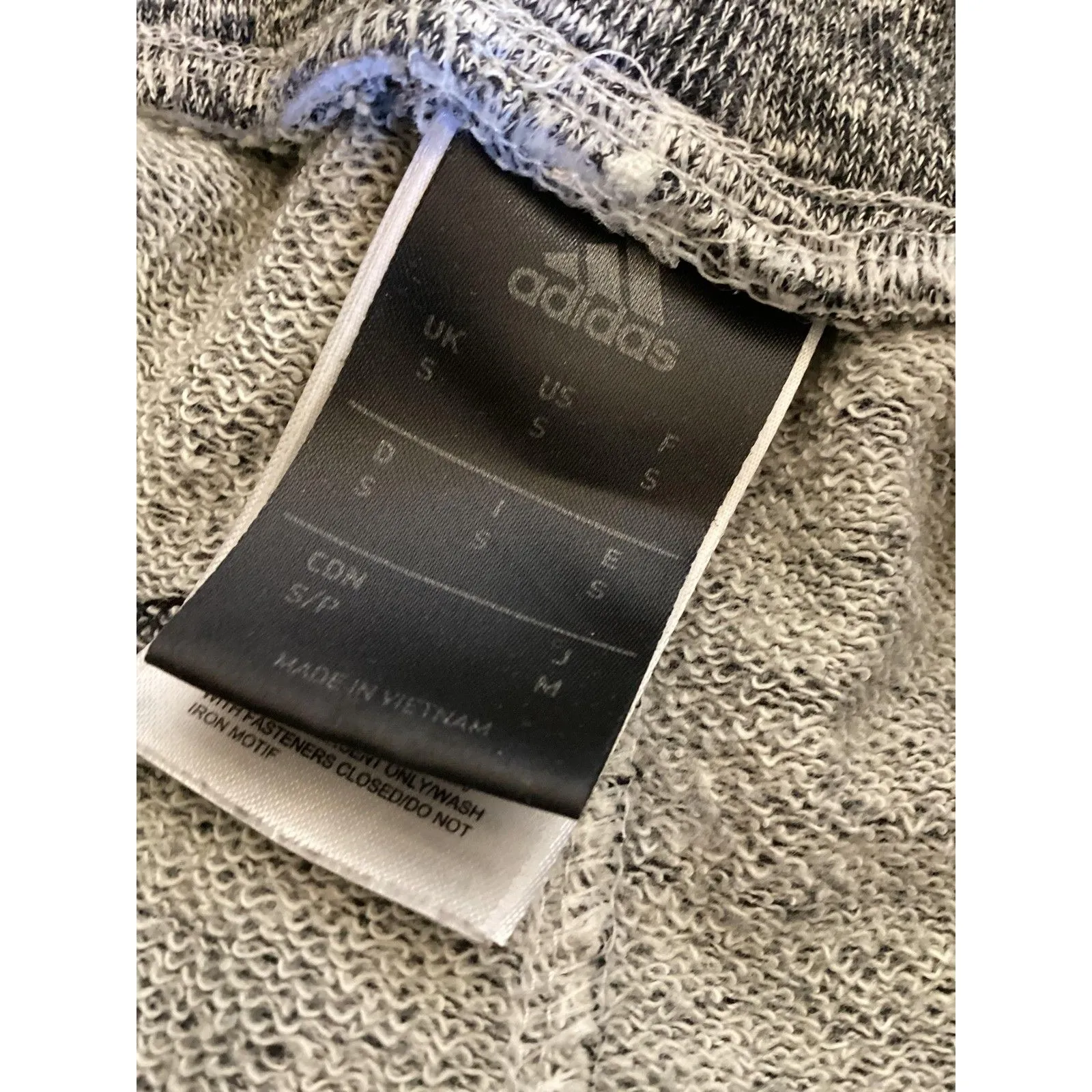 Adidas Pants Mens Small Gray 3/4 Cropped Joggers 3-Stripes Athletic French Terry - Image 4