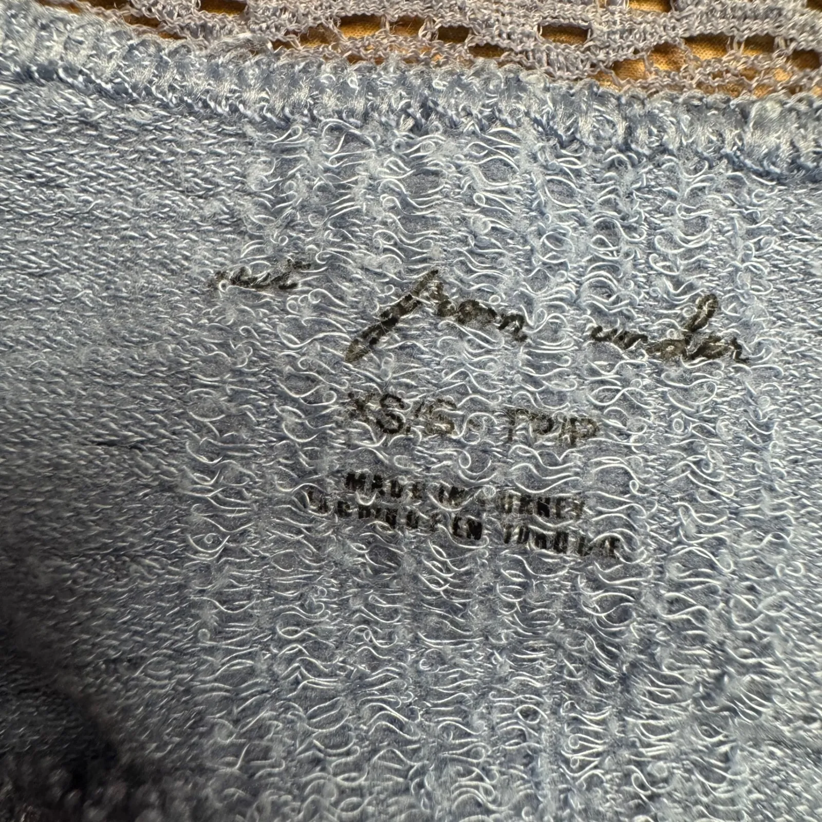 Out from under Blue Ribbed Lace Trim Cropped Long Sleeve Top Women's XS - Image 3