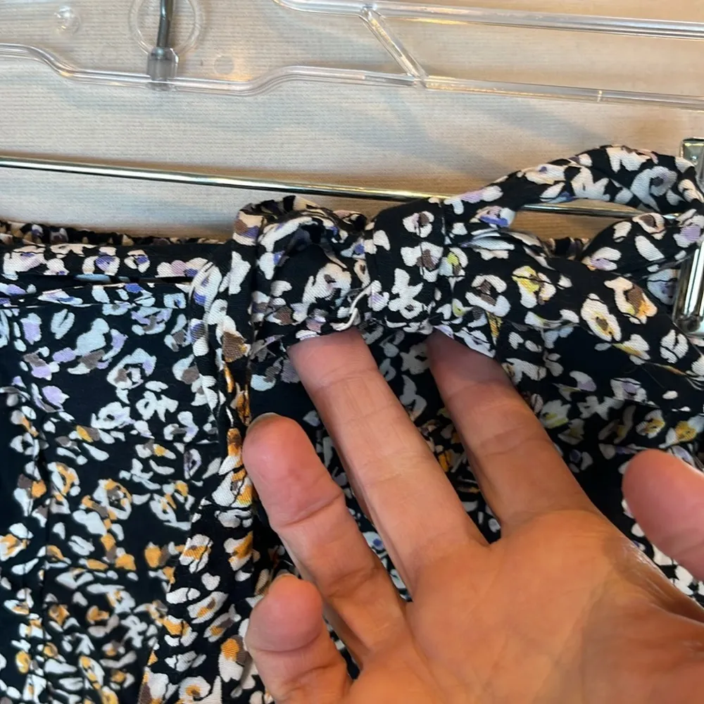 Jessica Simpson Shorts Black Floral Tie Front - Image 12