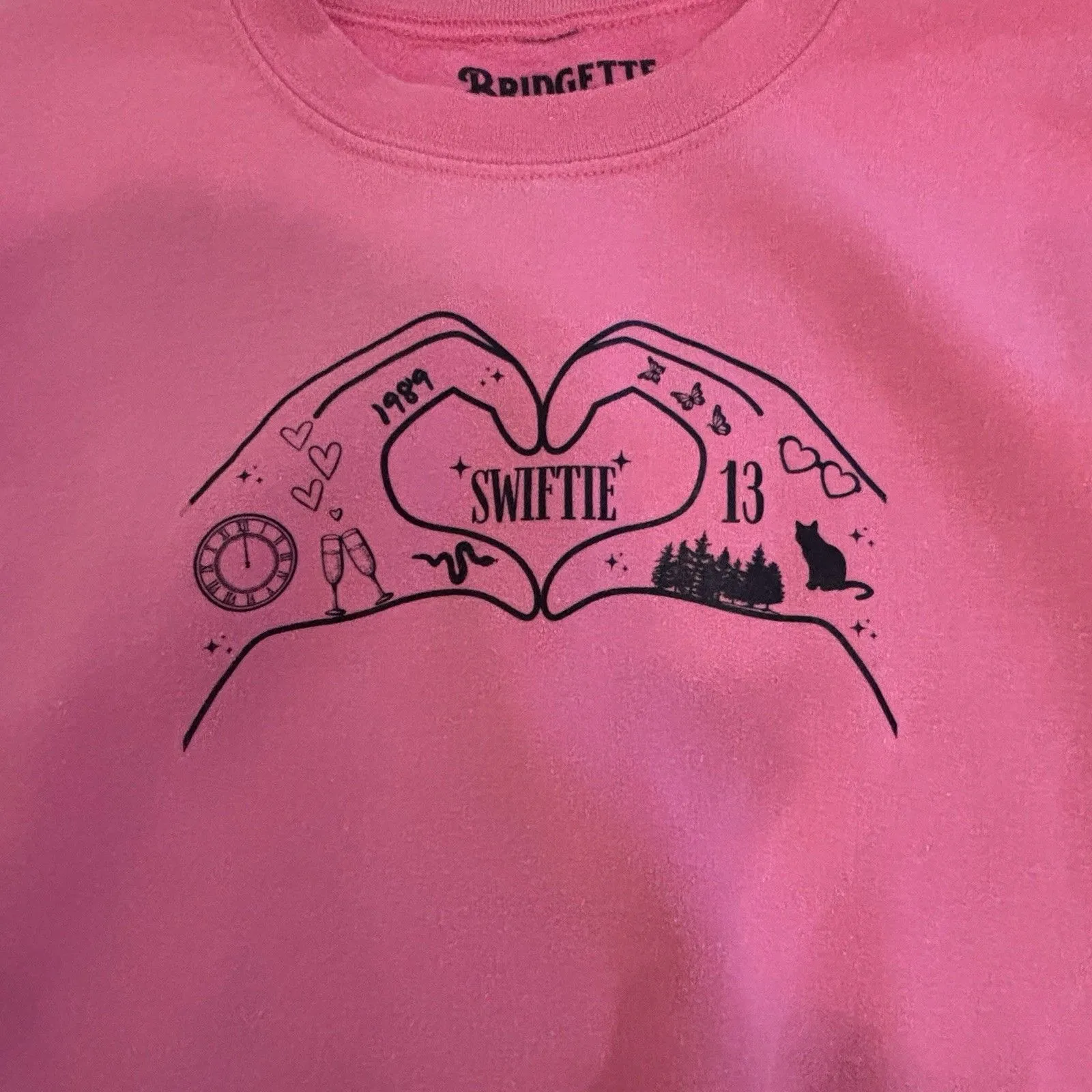 SWIFTIE PINK SWEATSHIRT SMALL Bridgette & Main Heart Hands Taylor Era Fan 89 - Image 5