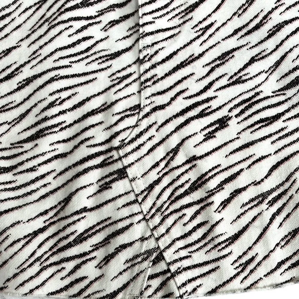 Like New PAIGE Aideen Skirt - Image 10