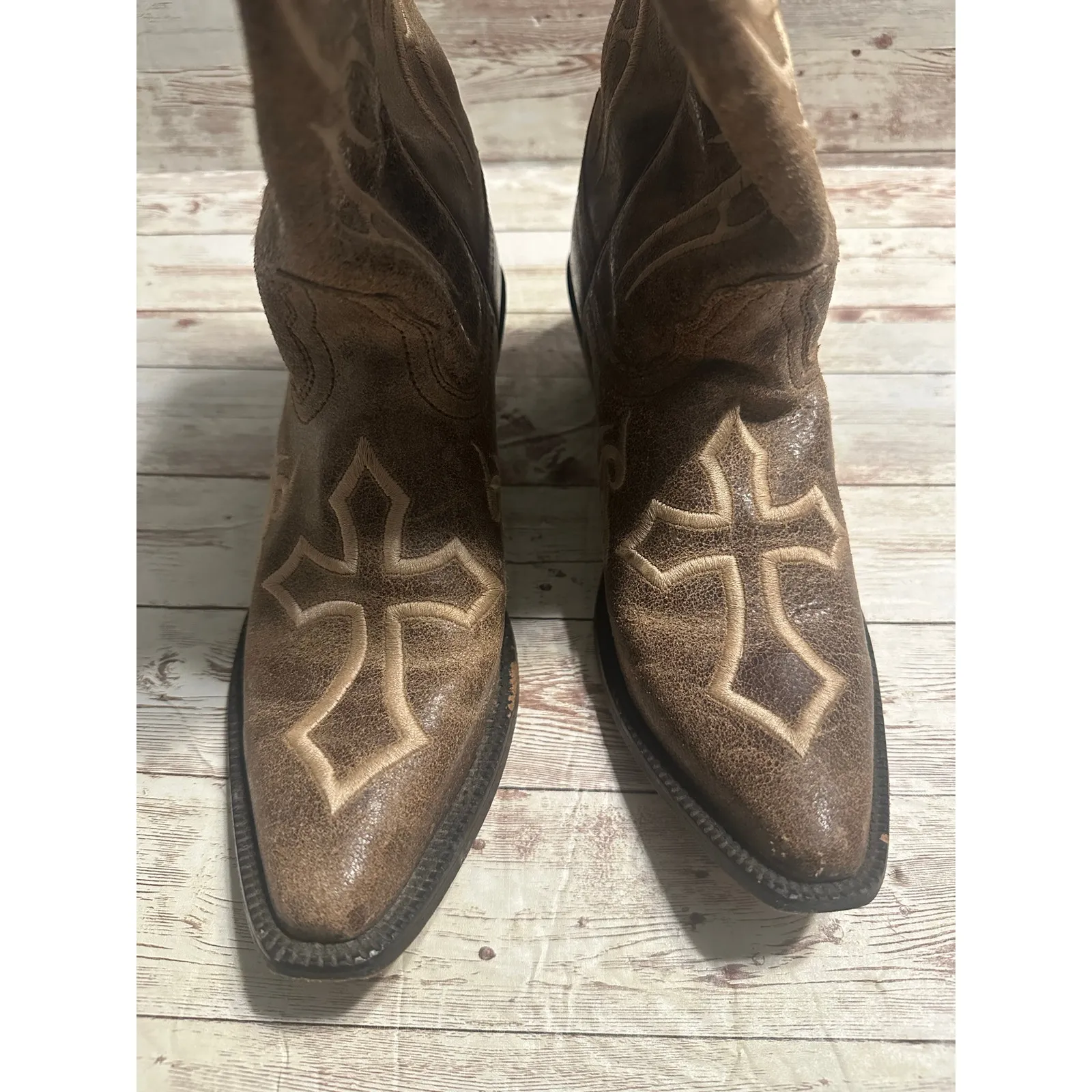 Justin Boots Western Cowgirl Women's Size 6.5 D Brown Cross Faith Brown Leather - Image 4