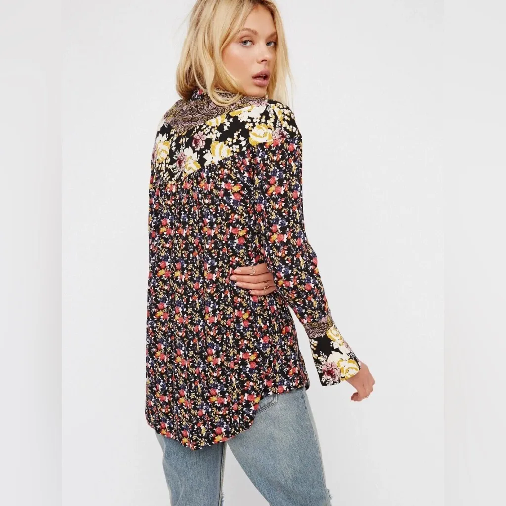 Free people Wildflower Fields Henley Top In Black Size M - Image 13