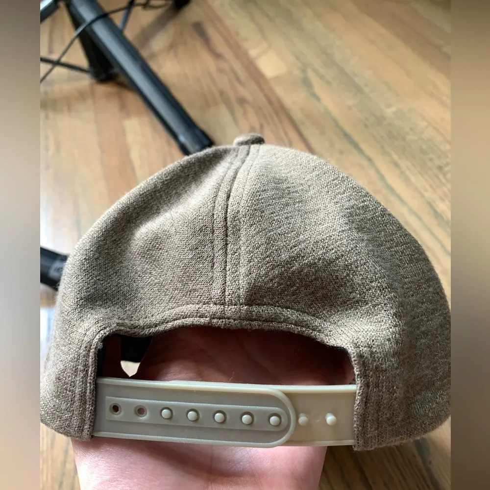 Wilfred Free  Hat - Image 4