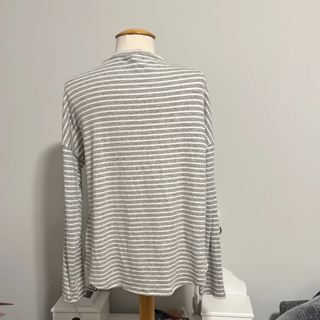 a new day Gray and White Striped Long Sleeve Top - Image 2
