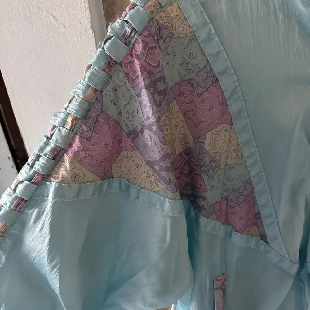 Vintage Pastel Weaved Windbreaker Size Large - Image 3
