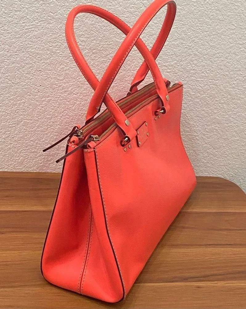 NY Wellesley Highlighter Orange Leather Tote Handbag & Wallet Set - Image 5