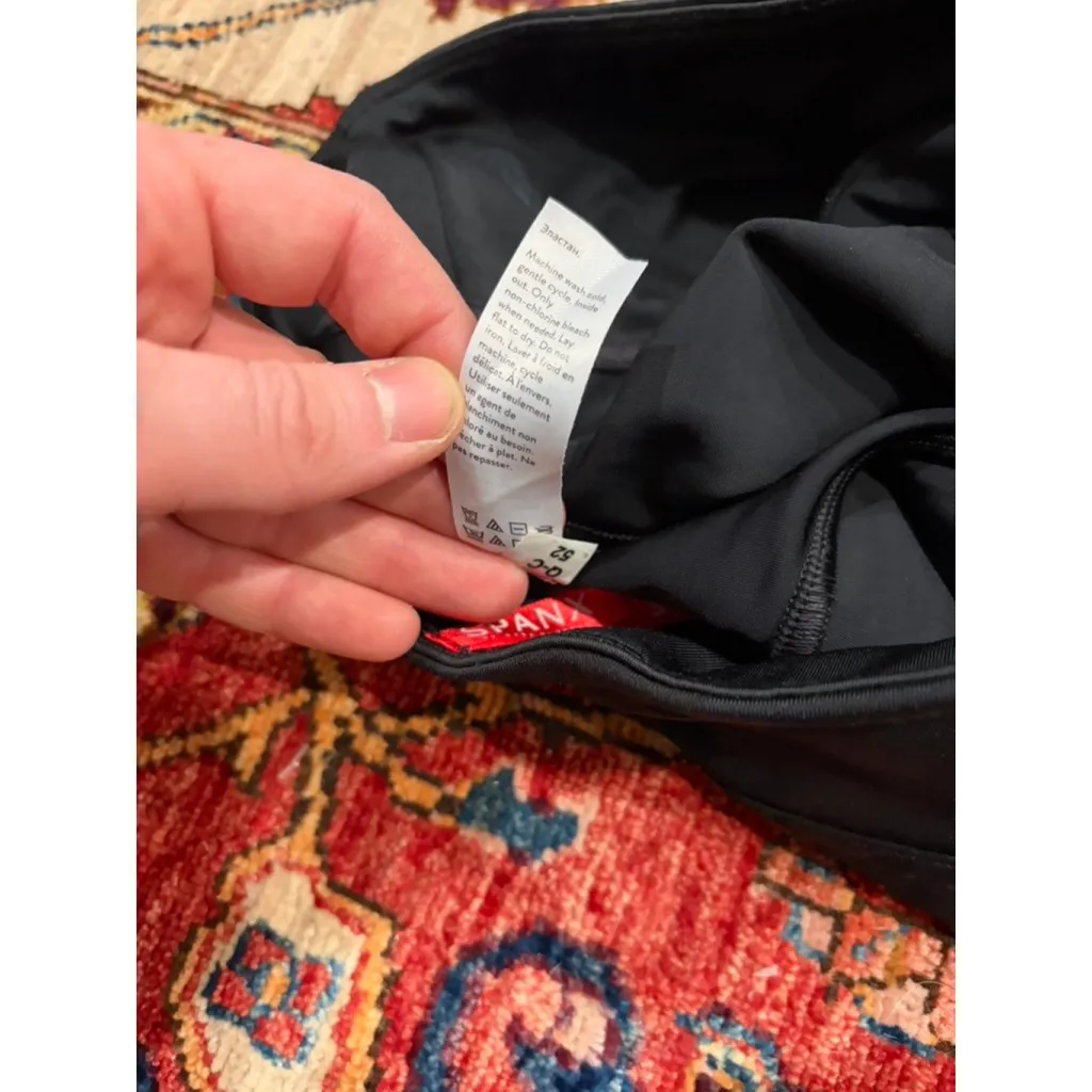 Spanx Look At Me Now Seamless Leggings Black Camo Women’s Small - Image 6