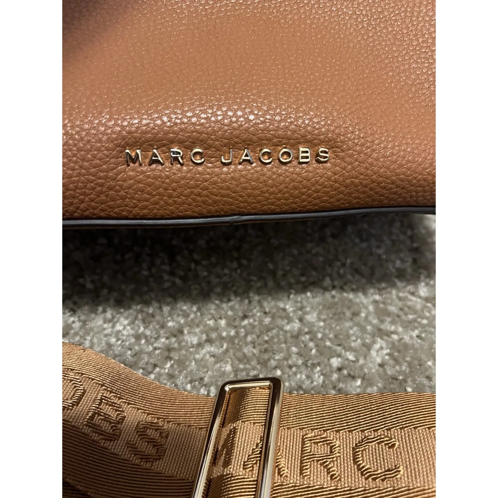 MARC JACOBS Drifter Pebble Leather Hobo Convertible Shoulder Bag - Image 9