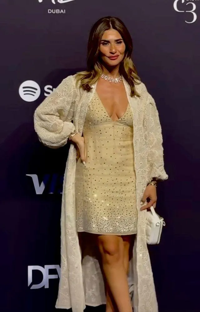 Zara NWT nude jewelled embellished crystal rhinestone sparkly v neck mini dress - Image 3