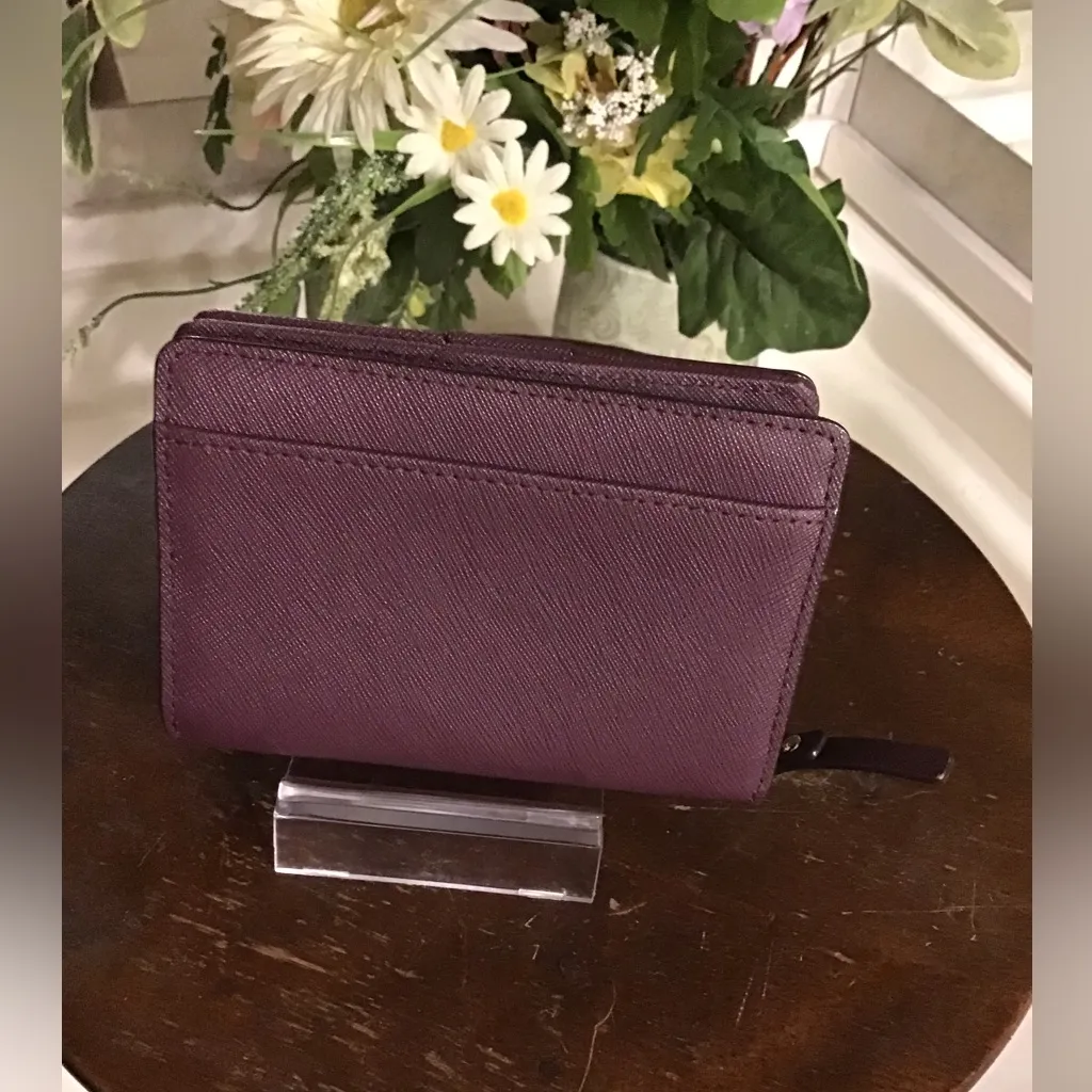 KATE SPADE ♠️ BURGUNDY SAFFIANO LEATHER BIFOLD WALLET COA - Image 6