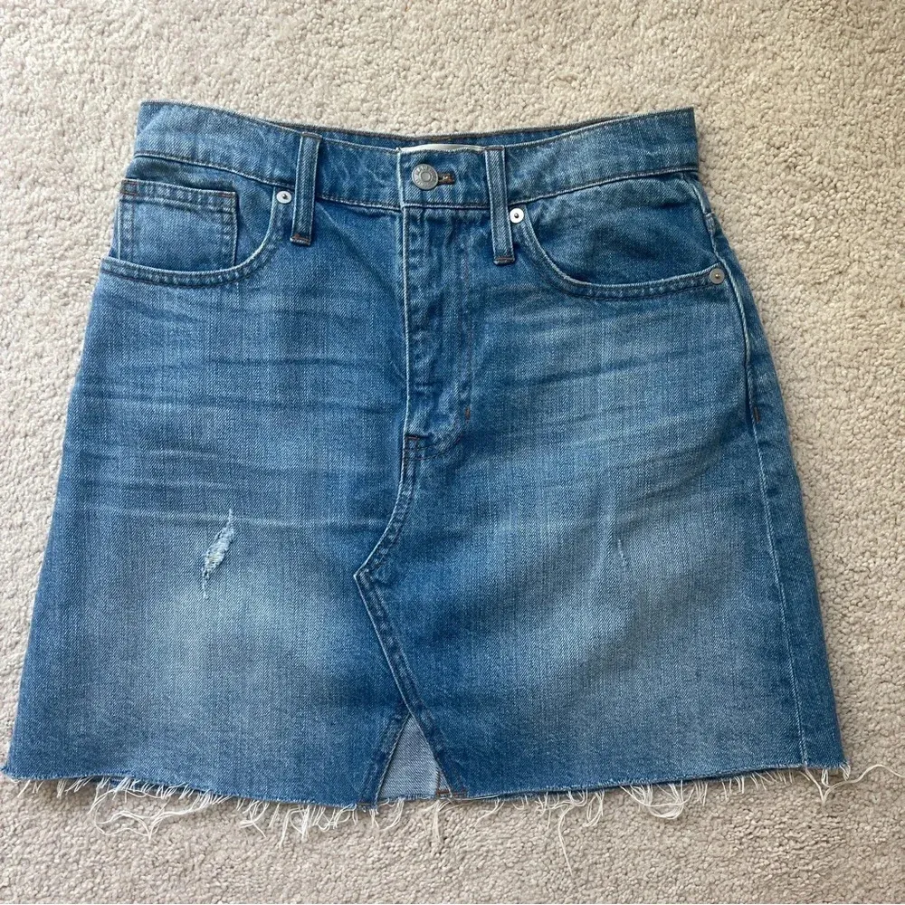 Madewell Rigid Denim A-Line Mini Skirt in Keene Wash: Cutout Edition - Image 3