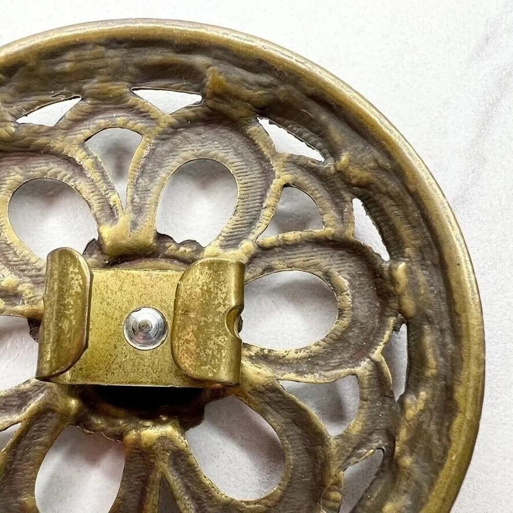 Vintage Bronze Tone Flower Floral Cinch Belt Buckle Gold - Image 8