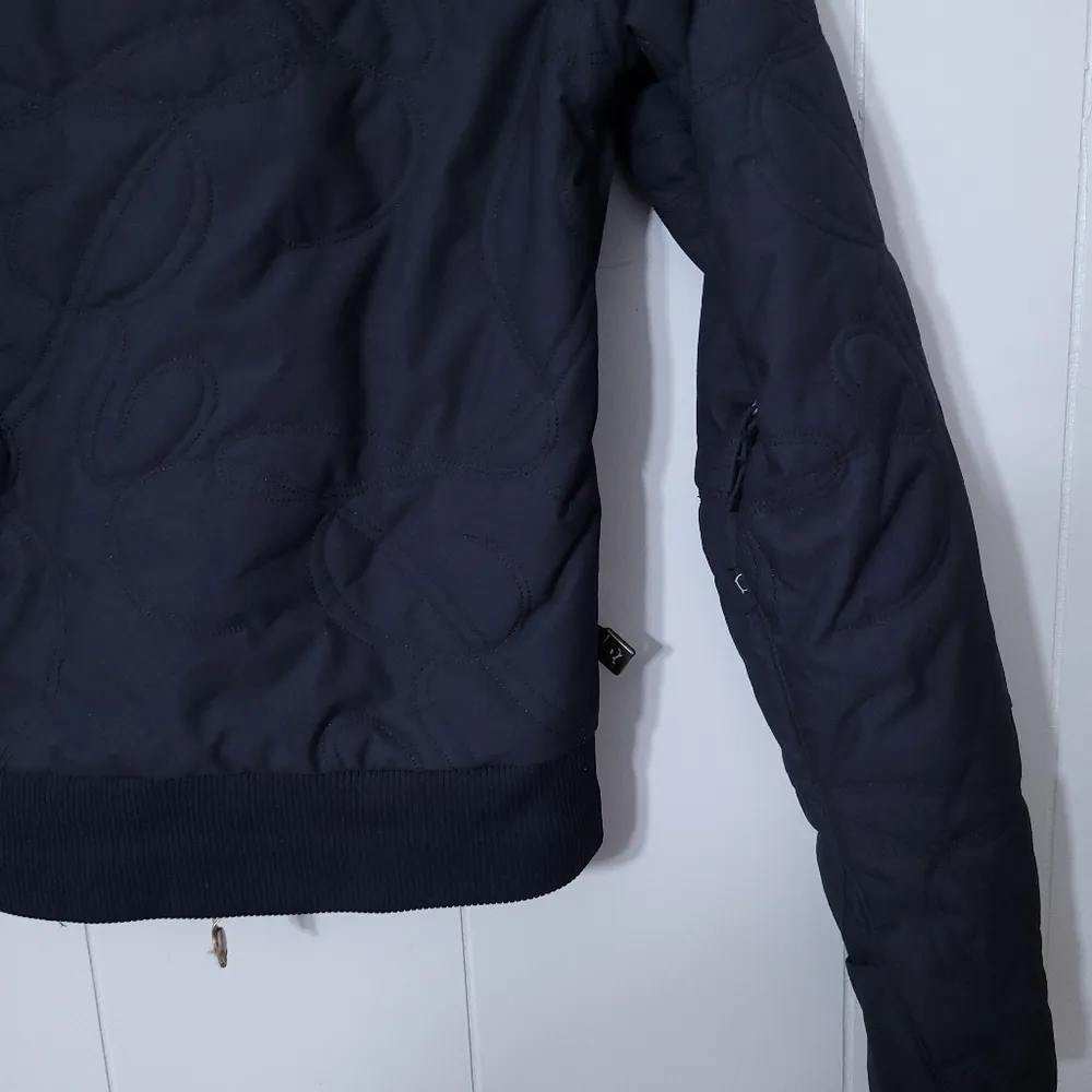 Ride Snowboards Cell 5 Series Quilted Jacket Women's Size XS Black - Image 10