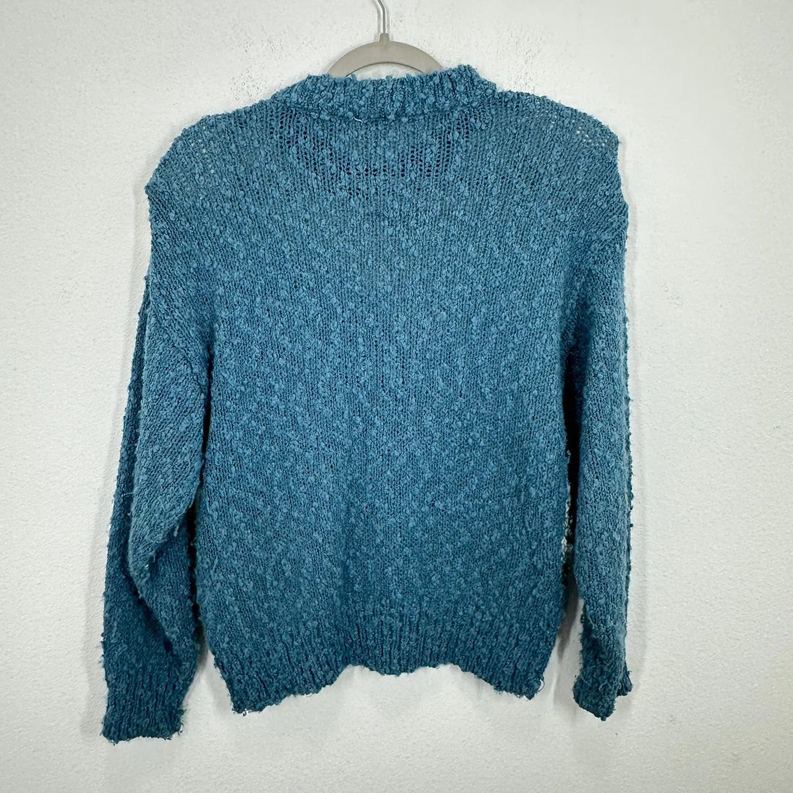 Needles & Yarn Floral Applique Pastel Pearl Blue Cream Grannycore Cottagecore - Image 8