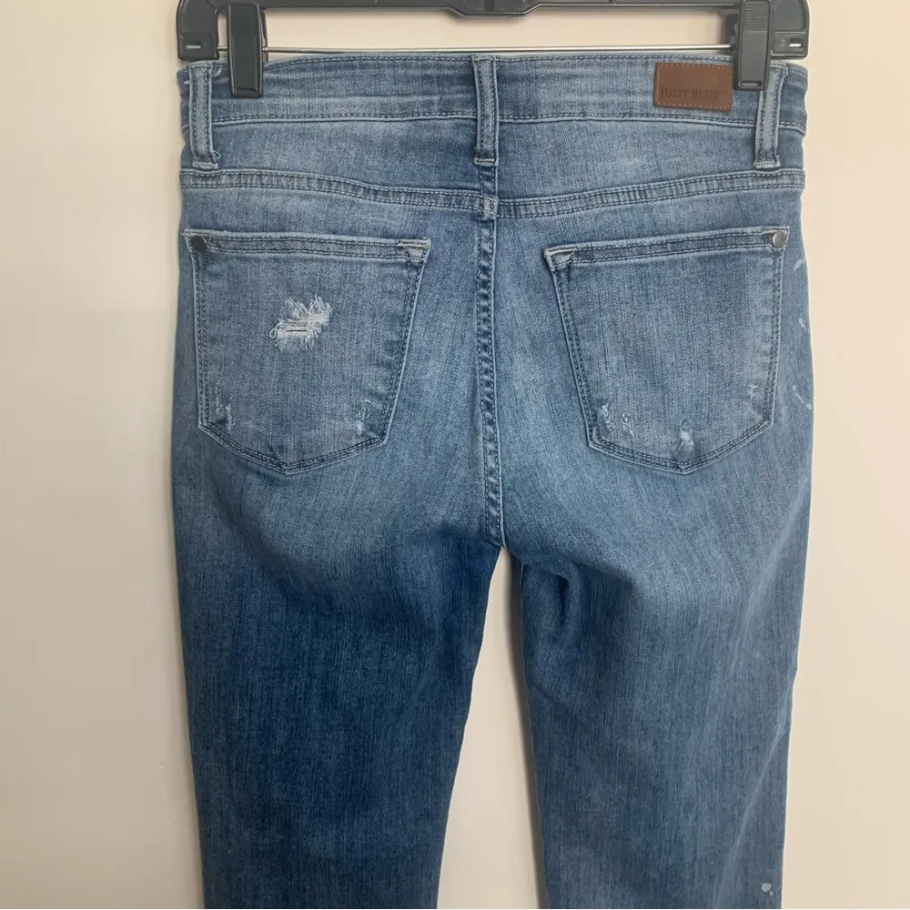 Relaxed Fit Distressed Paint Splash Mid Rise Jeans Size 7/28 - Image 11
