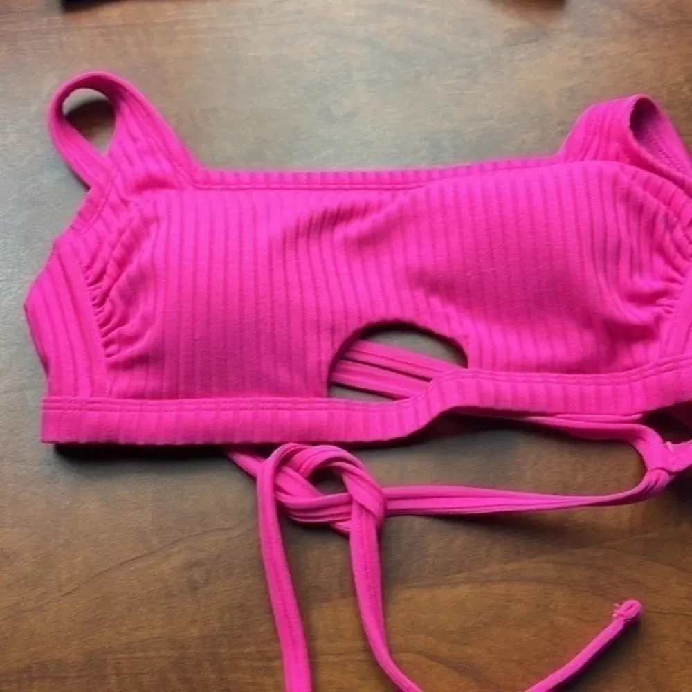 Un brand swim wear bust 32 Pink - Image 16