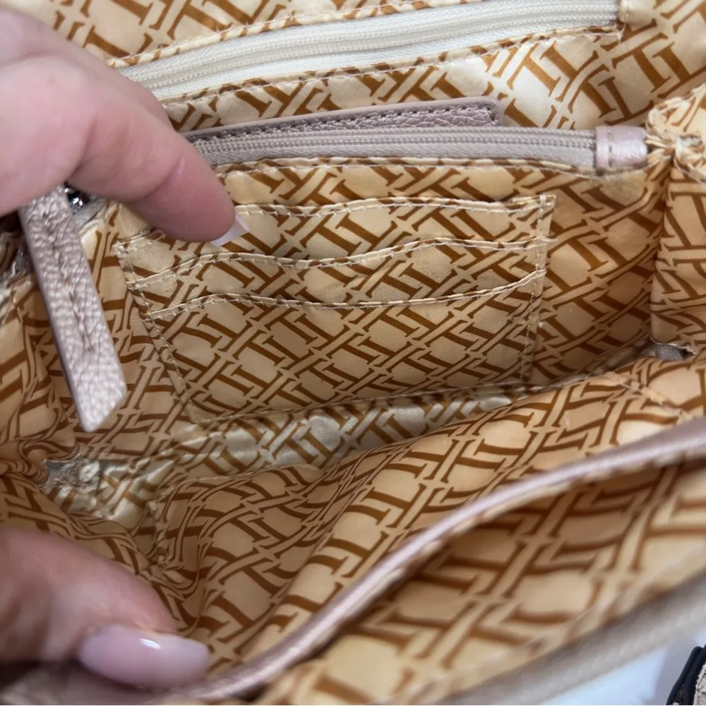 Tignanello BELLA Rose Gold Leather Crossbody Bag EUC Belt Bag Convertible purse Pink - Image 12