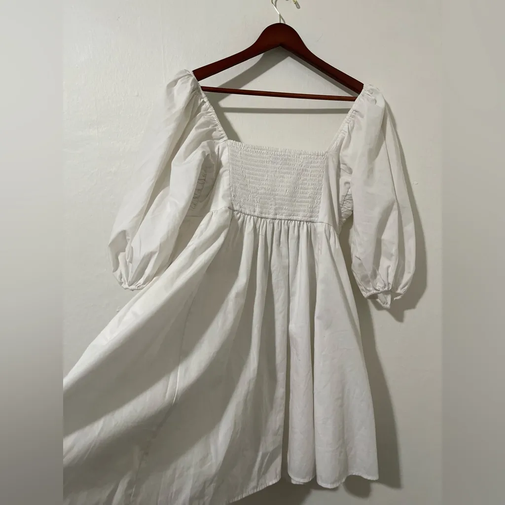 Abercrombie & Fitch Emerson white dress size M - Image 4