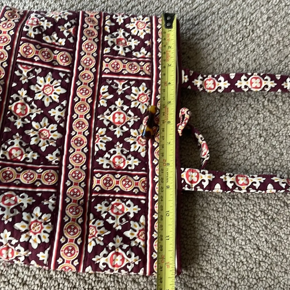 Vera Bradley Retired Medallion Burgundy Scroll Purse - Image 7