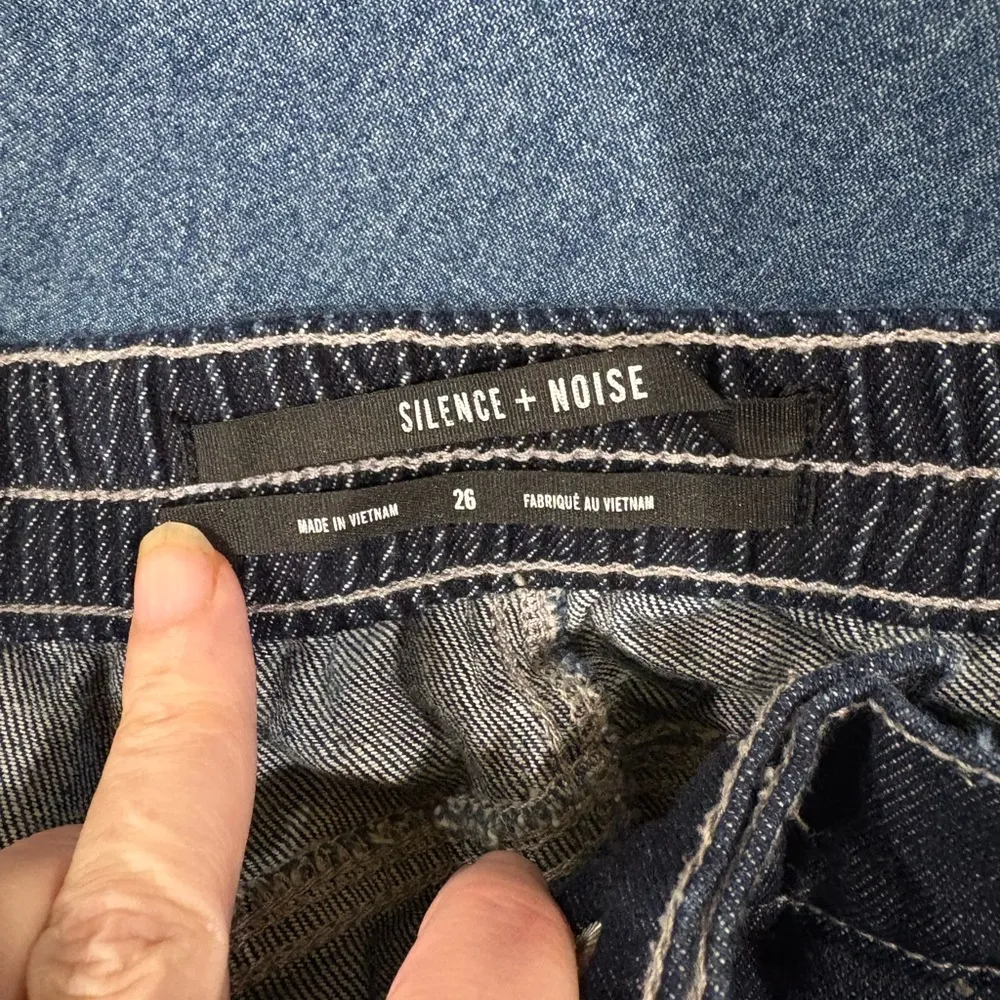 Urban Outfitters  Silence + Noise Lee Baggy
Moto Jeans 26 blue - Image 5