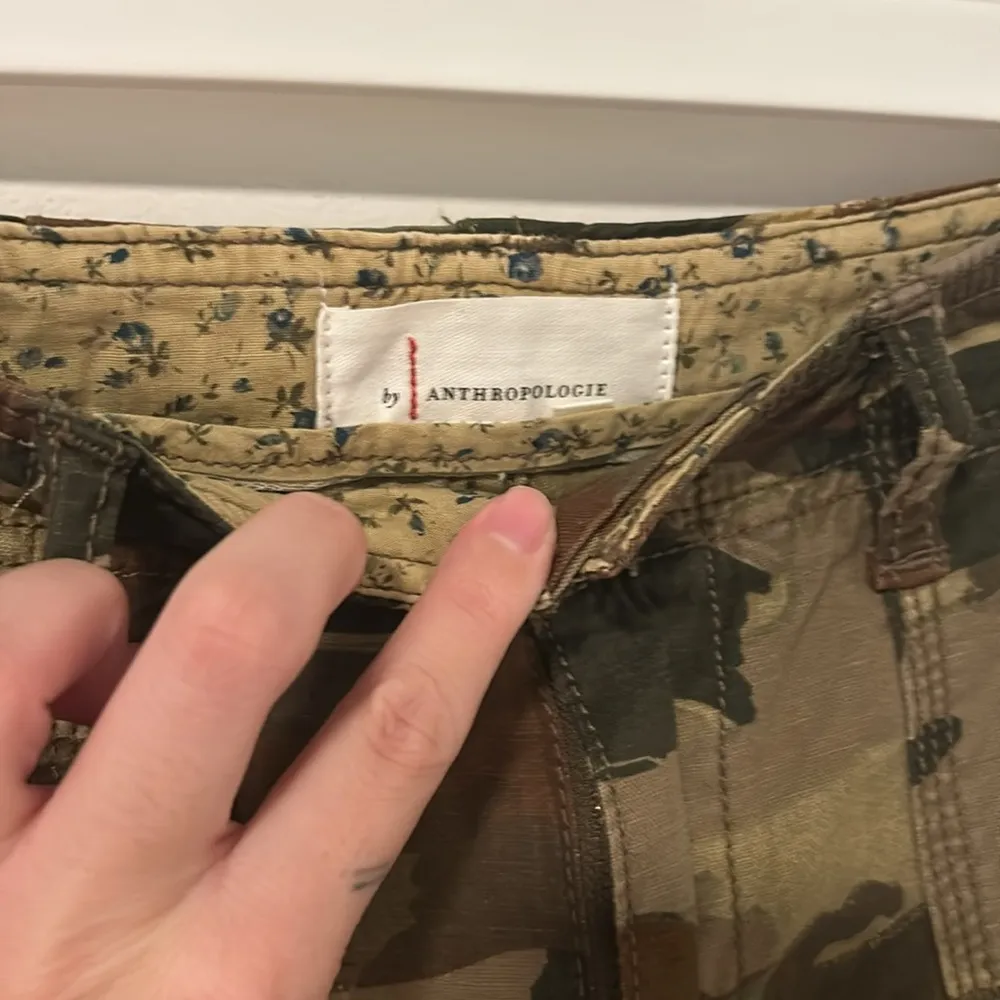 65% Cotton 18% Linen Cargo Camo Straight Leg Pants Size 26 - Image 3