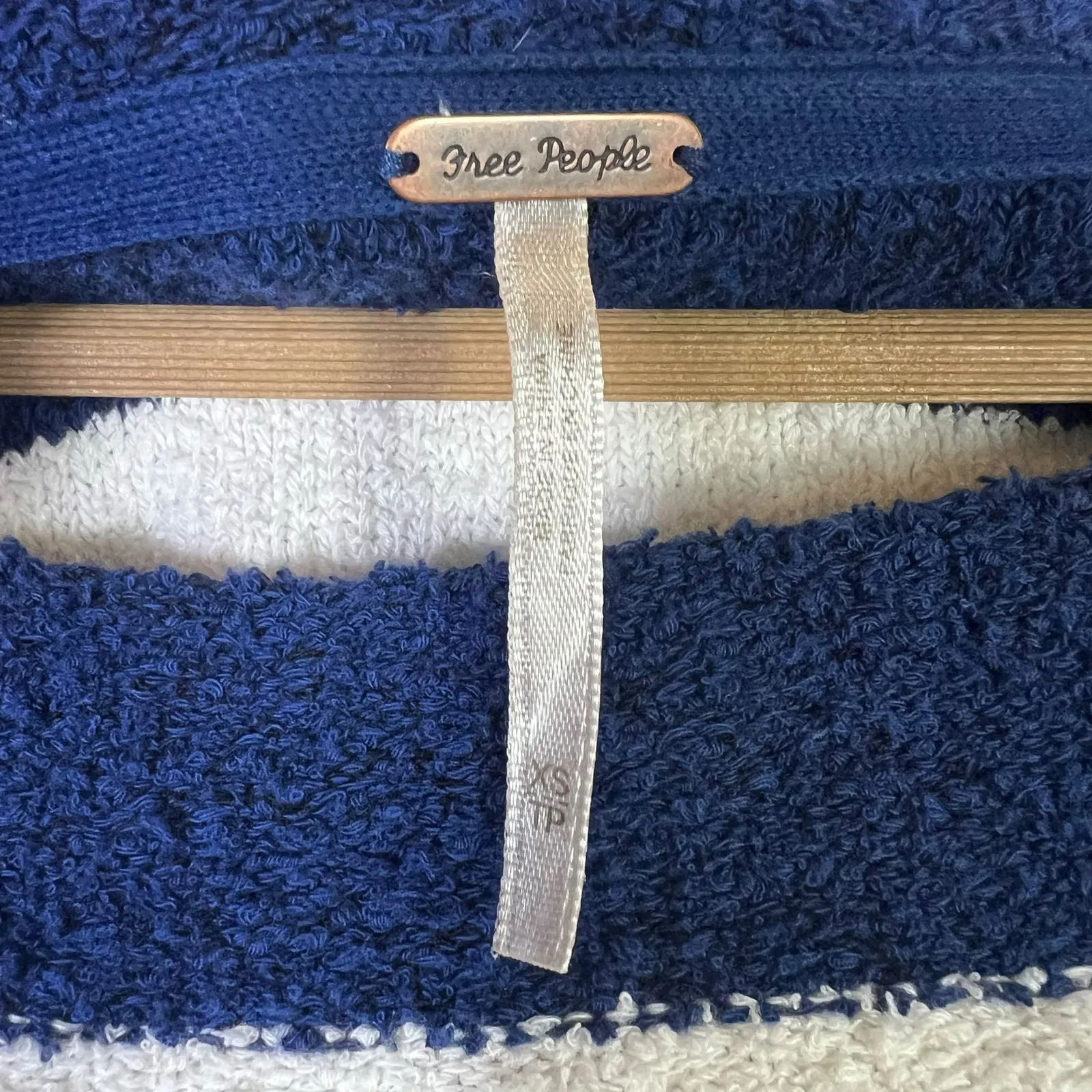 Free People Candy Land Striped Cropped Sweater Womens XS Blue White Coastal Boho - Image 5