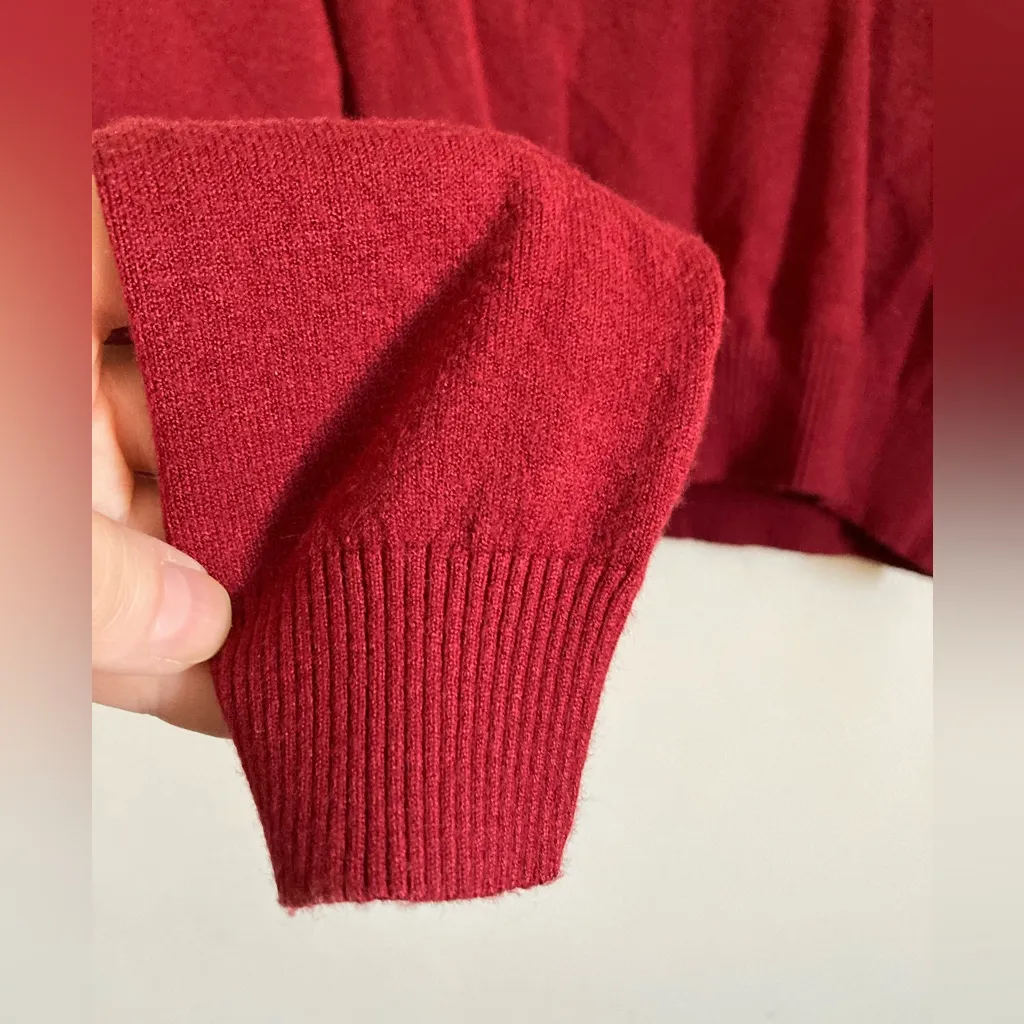 🌞John Galt Brandy Melville Maroon Red V Neck Cropped Long Sleeve Sweater #P - Image 8