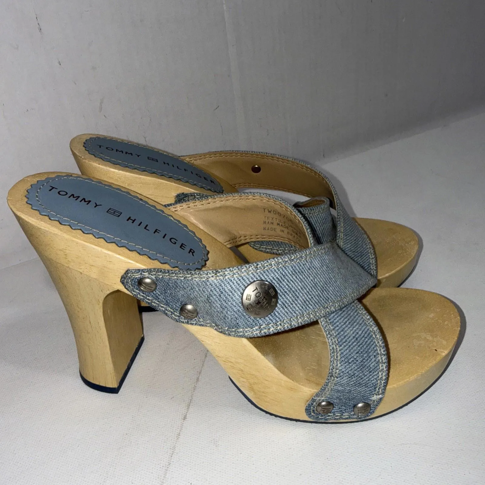 Vintage Tommy Hilfiger Y2K 90s Studded Wooden Block Denim Heels Size 6M - Image 5