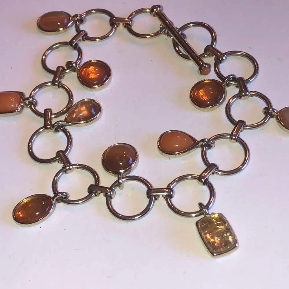 Silver Tone Neutral Dangling Resin Cabochon Boho Bracelet - Image 4