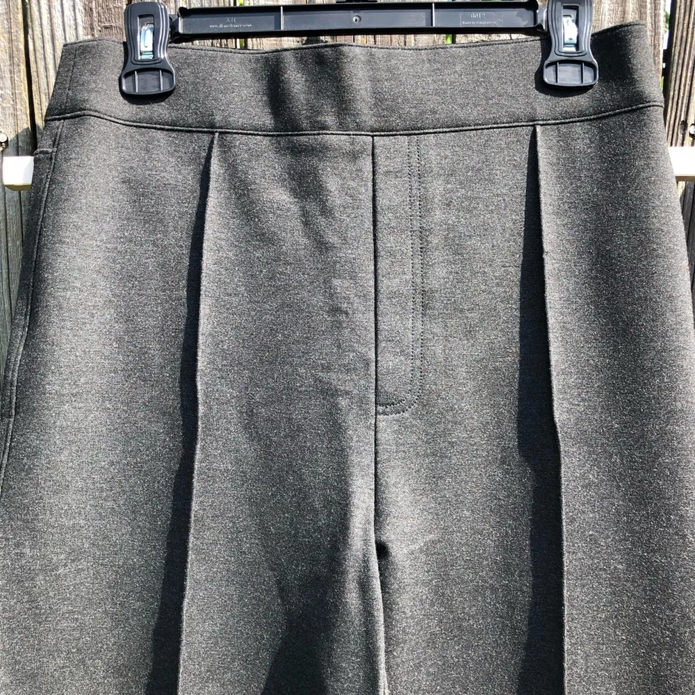 SPANX Gray Pull on Perfect Flare Pants Stitched front crease size Large - Image 3