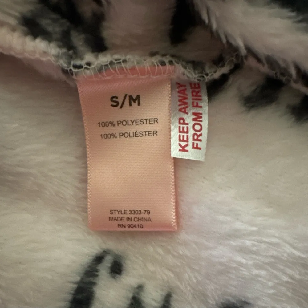 Juicy Couture  Sleepwear Pink & Black Short Robe. US size S/M. Belted 2 pockets - Image 5