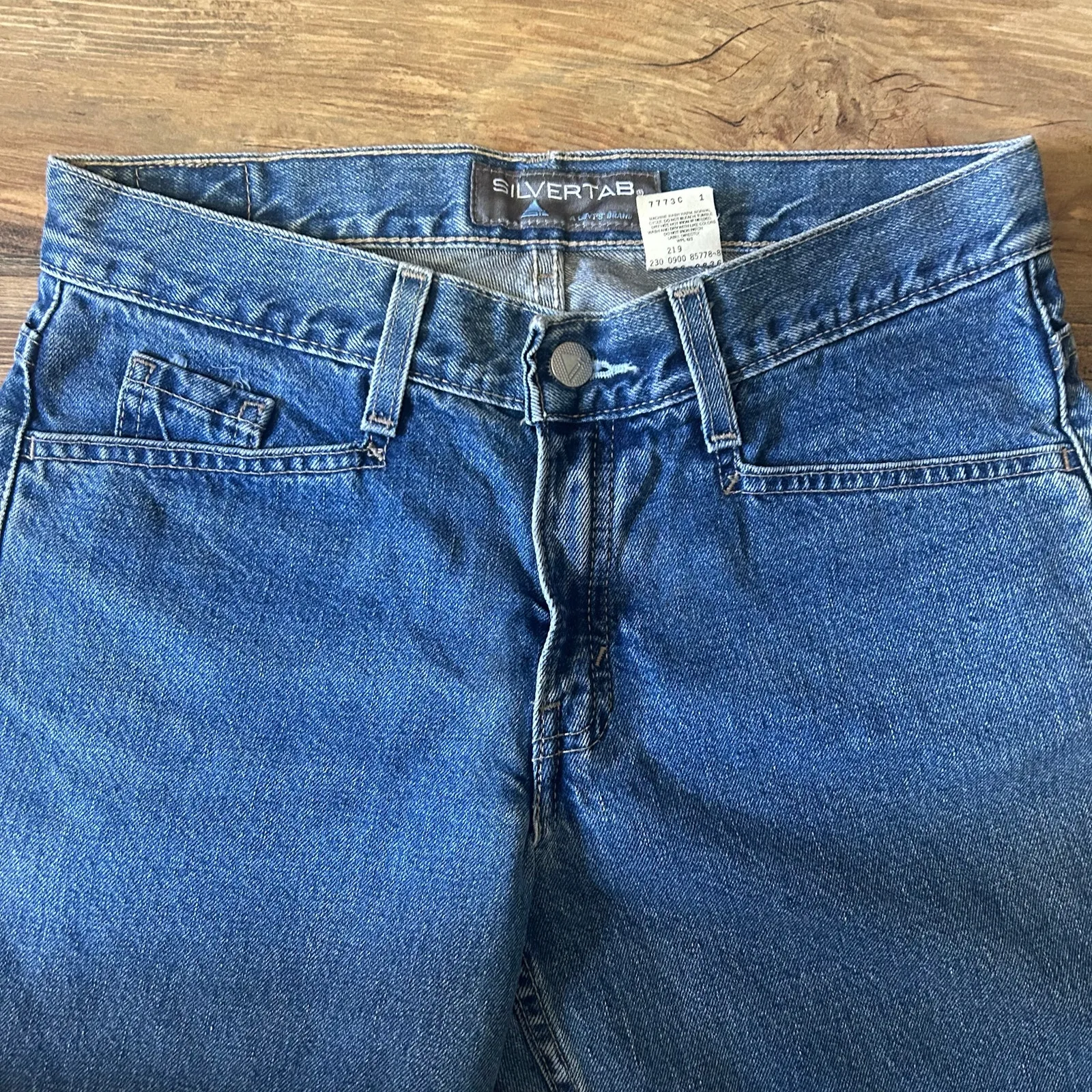 Vintage Silvertab Levis Jeans Womens 5 Short Y2K 1990s Loose Denim Jeans Cotton - Image 5