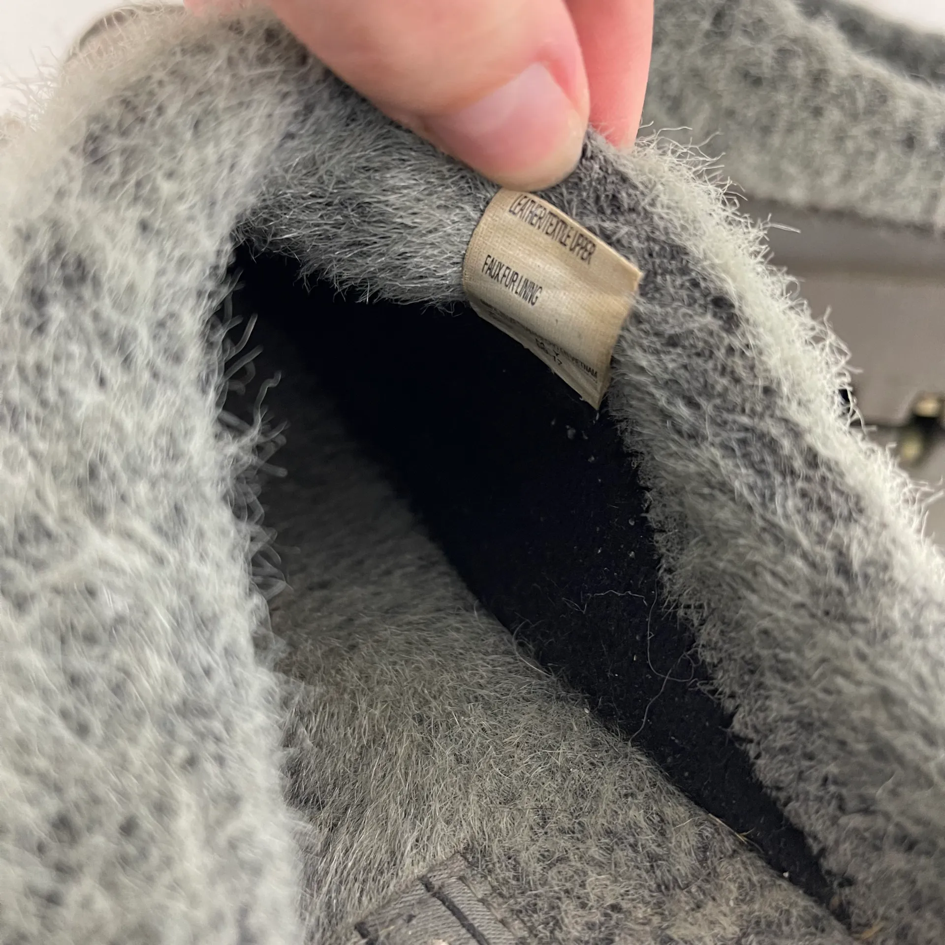 Skechers Vintage Y2K Grey Faux Fur Chunky Platform Lug Sole Cozy Clog Slides - Image 13