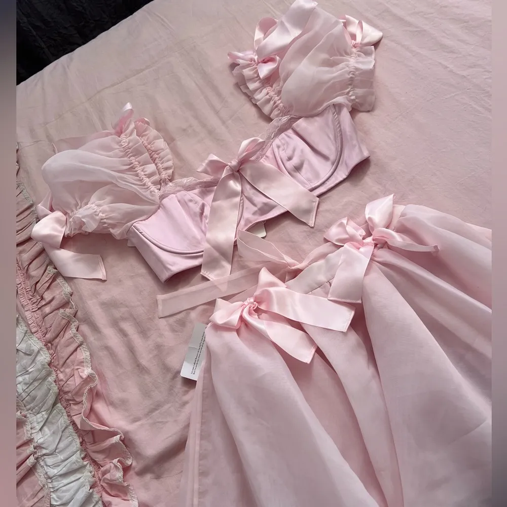 Selkie The Baby Soft Poet bralette and skirt set Pink Size L - Image 8