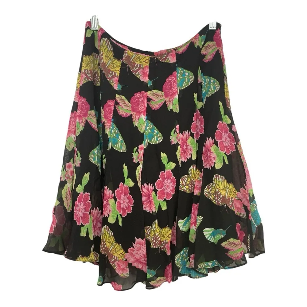 Karen Kane Lifestyle 100%
Silk Floral Butterfly Car Wash
Skirt Multicolored Sz 6 - Image 4