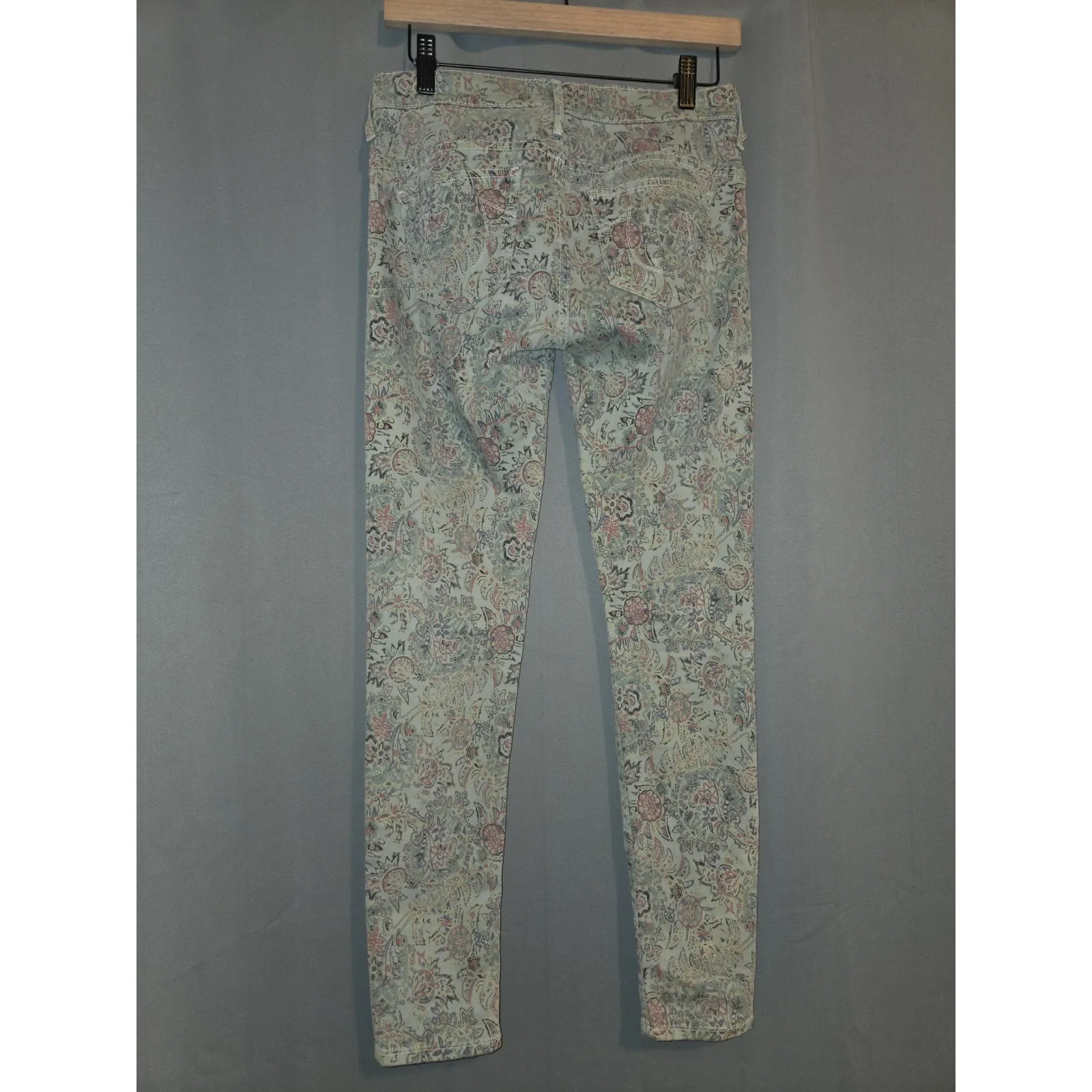 True Religion Chrissy Super Skinny Paisley Prt Jeans Pants Size 27‎ Retail $198 - Image 2