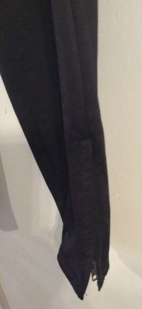 Victoria's Secret PINK Black Leggings Back Branding Size Large L  - Image 3