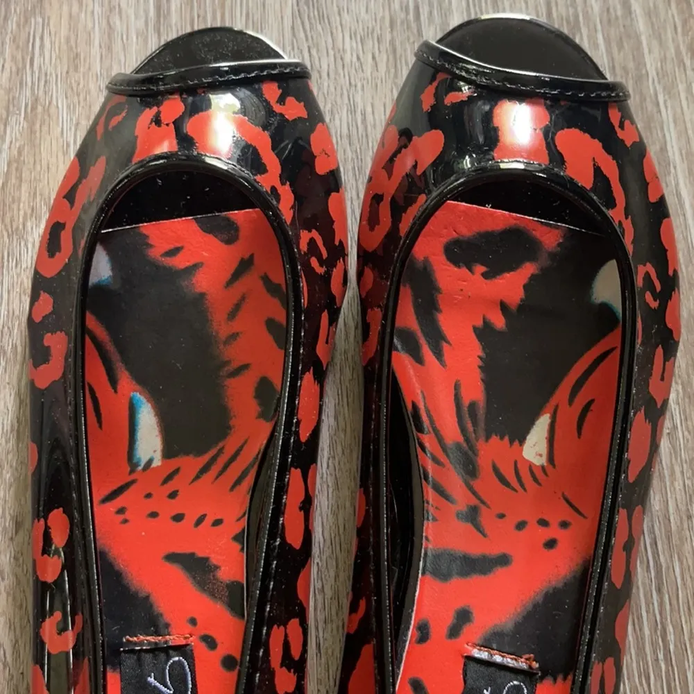 Iron Fist Girls Raw Power Peep Tow Flats Size 5 - Image 7