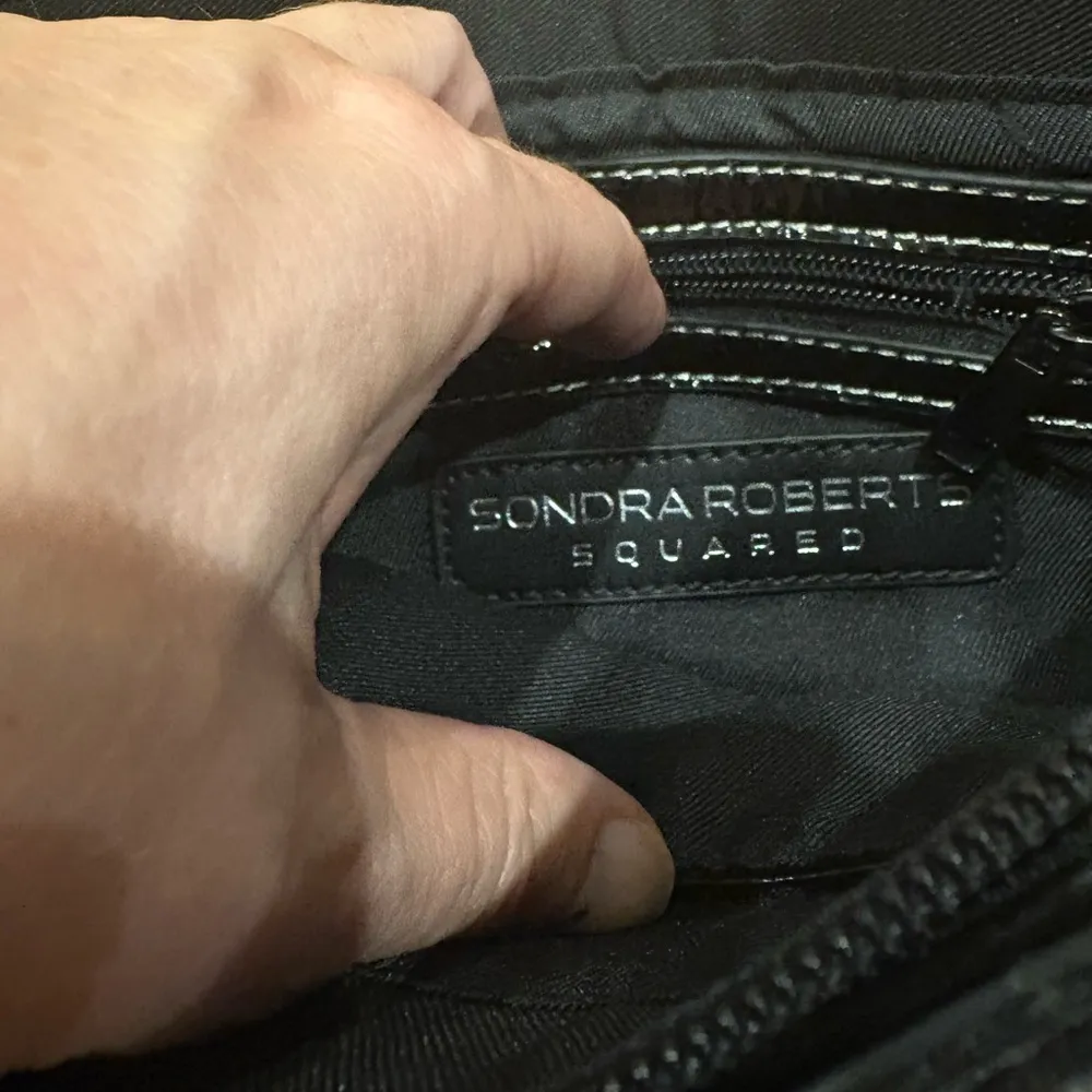 Sondra Roberts Pom Pom Crossbody Felted Purse Wristlet black gray - Image 5