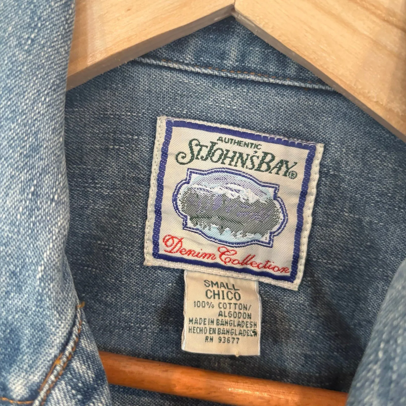 St. John’s Bay Denim‎ Vest Size Small - Image 5