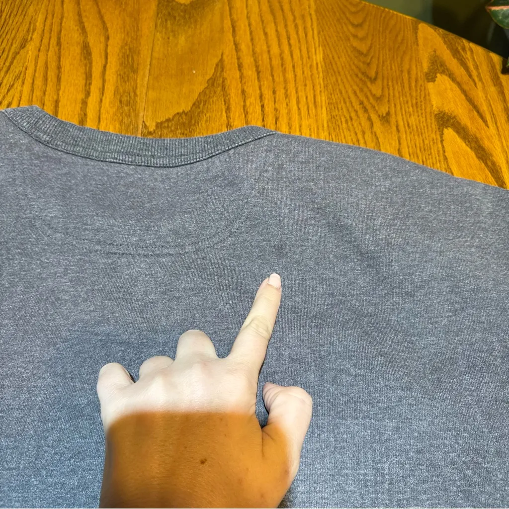 Champion Vintage Crew Neck Size XL - Image 5