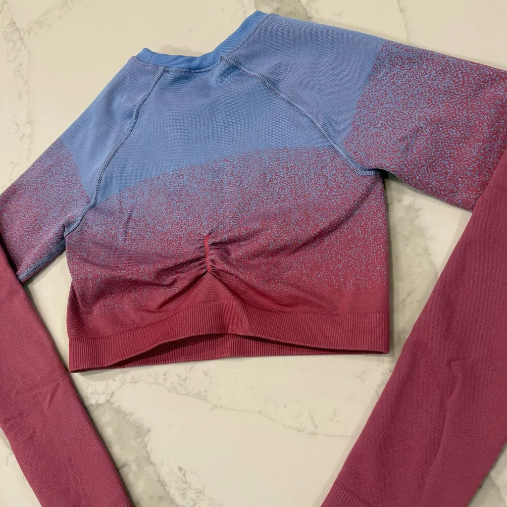 Gymshark Adapt Ombré Seamless LongSleeve Crop Top Womens Small Pink/Blue Workout - Image 6